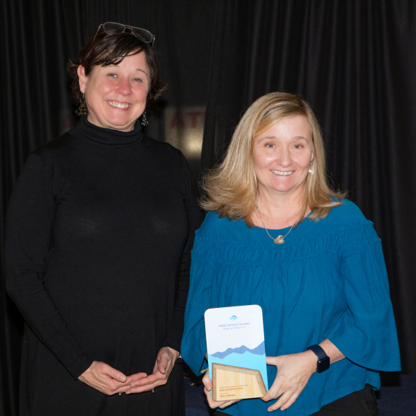 VIU Leadership Service Award Winner Roisin Mulligan